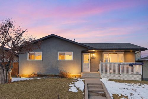 1108 Marcombe Crescent Ne, Calgary, AB, T2A4H7 | Card Image