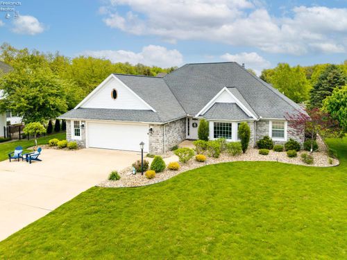 4104 Pebble Lane, Huron, OH, 44839 | Card Image