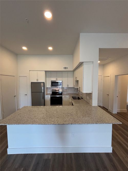 1450-300 N Mcdonald Street, Mckinney, TX, 75069 | Card Image