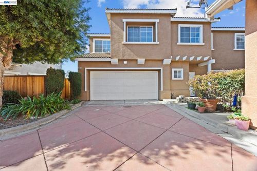 33011 Carrara Ter, Union City, CA, 94587-2163 | Card Image
