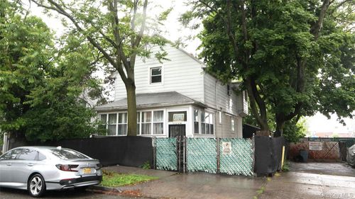 211-53 46th Avenue, New York, NY, 11361 | Card Image