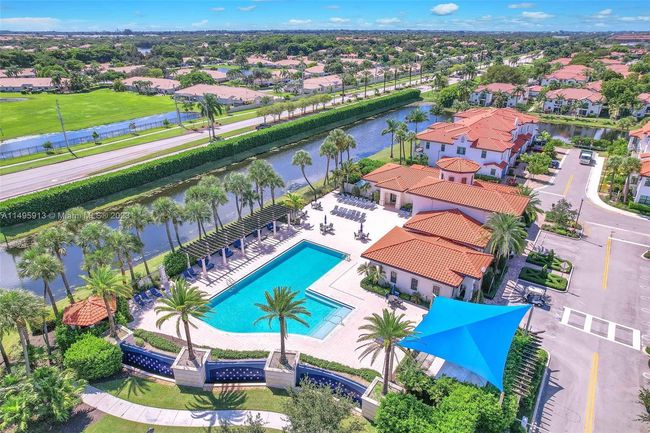 1291 Sw 113 Th Way, House other with 3 bedrooms, 3 bathrooms and null parking in Pembroke Pines FL | Image 44
