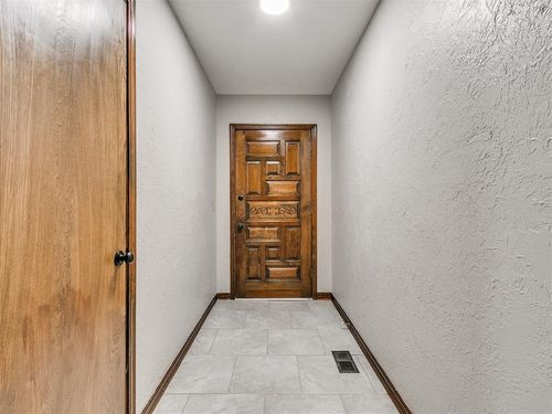 1213 Westbrooke Terrace, Norman, OK, 73072 | Card Image