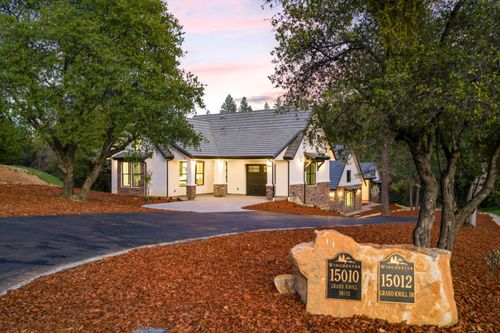 15010 Grand Knoll Dr, Meadow Vista, CA, 95722-9375 | Card Image
