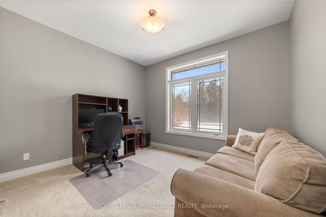 18 Windwhisper Dr, House other with 3 bedrooms, 2 bathrooms and 7 parking in Plainfield ON | Image 28