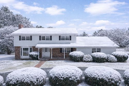 289 South St, Concord, NH, 03301-2662 | Card Image