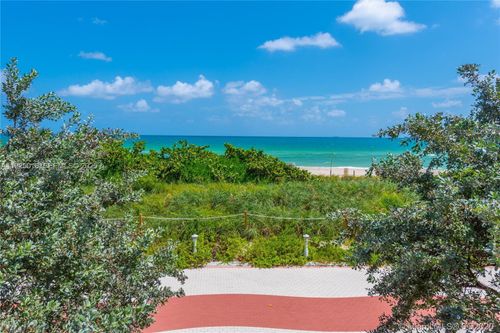 7t-5555 Collins Ave, Miami Beach, FL, 33140-2421 | Card Image