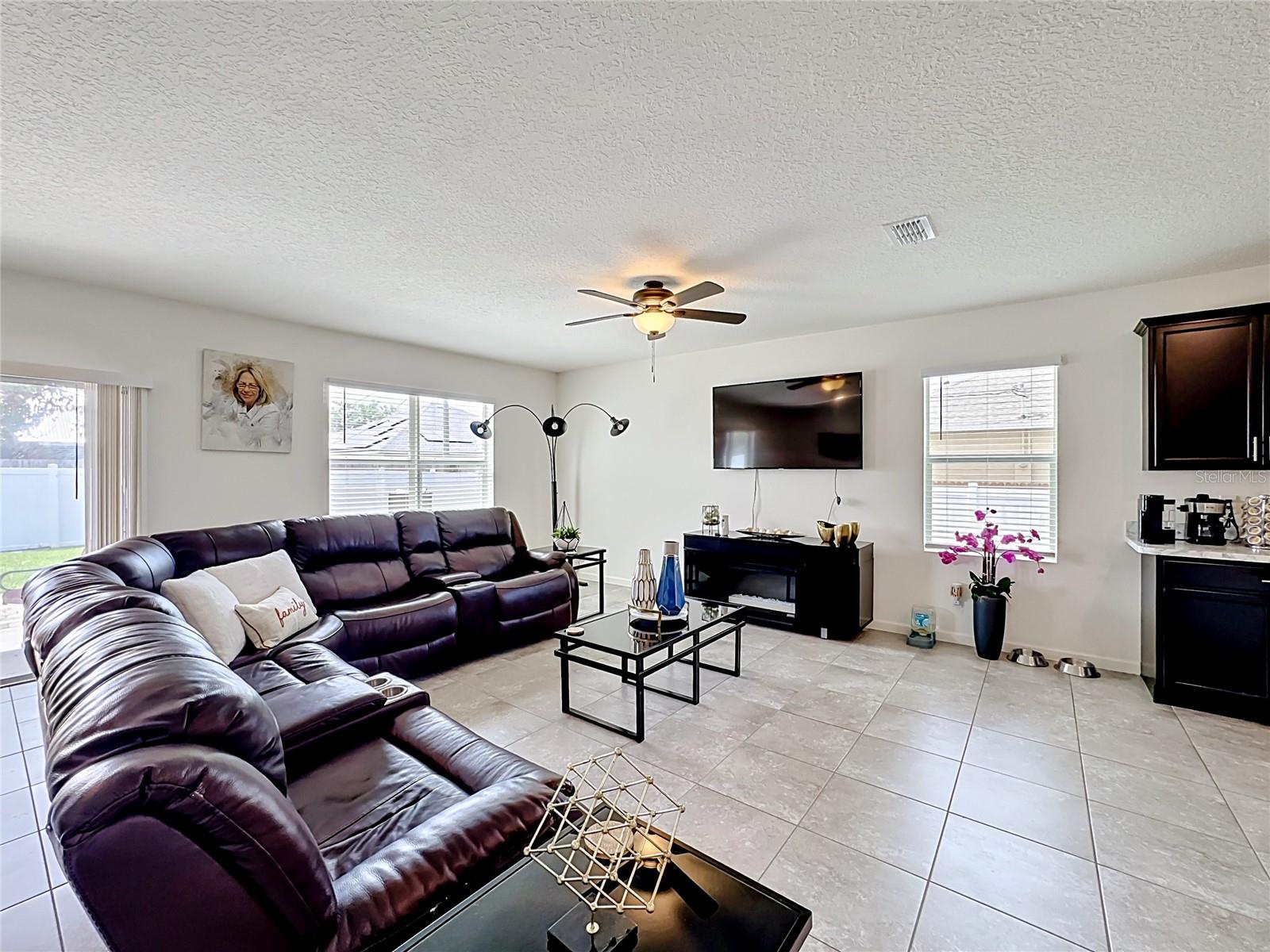 Residential in PORT ST LUCIE 3