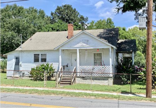 318 Cedar St, La Fayette, GA, 30728-2802 | Card Image