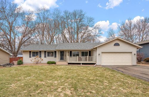 7493 Berkshire Way, Maple Grove, MN, 55311-2724 | Card Image