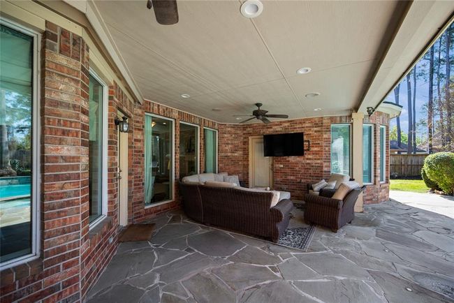 9519 Woodcliff Lake Dr, House other with 5 bedrooms, 5 bathrooms and 4 parking in Spring TX | Image 38