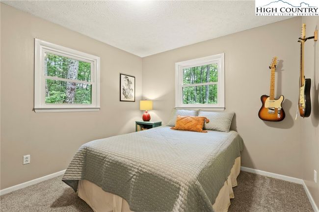 157 Twisted Laurel Ln, House other with 3 bedrooms, 2 bathrooms and null parking in Blowing Rock NC | Image 47