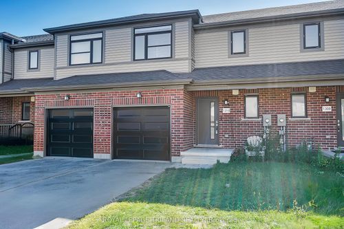 {{alt}} | Card Image