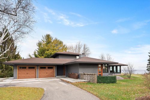 1859 Dynna Drive, Port Washington, WI, 53024 | Card Image