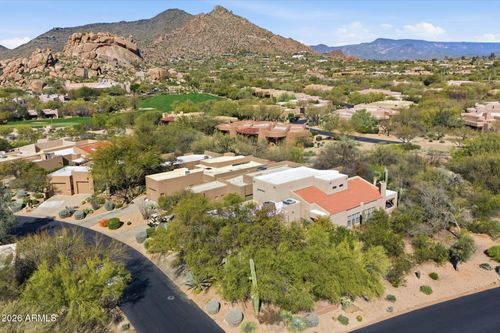 9151 E Sunflower Ct, Scottsdale, AZ, 85266-1402 | Card Image