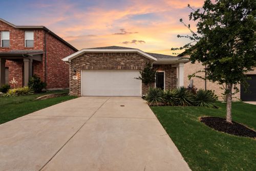 618 Colgate Cir, Princeton, TX, 75407-3011 | Card Image
