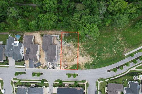 7030 Chesterton Way, Ooltewah, TN, 37363-1525 | Card Image
