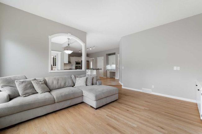 169 Patterson Blvd Sw, House other with 5 bedrooms, 5 bathrooms and 4 parking in Calgary AB | Image 18
