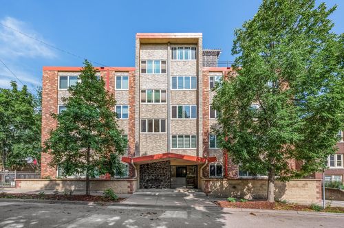 303-1901 Emerson Ave S, Minneapolis, MN, 55403-2915 | Card Image