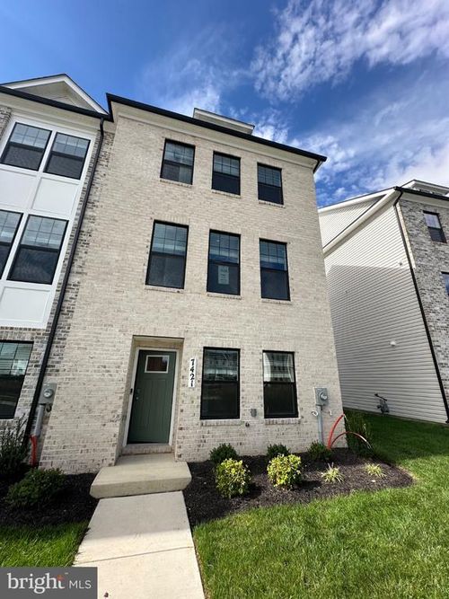 7421 Calm Retreat Blvd, BRANDYWINE, MD, 20613-8093 | Card Image