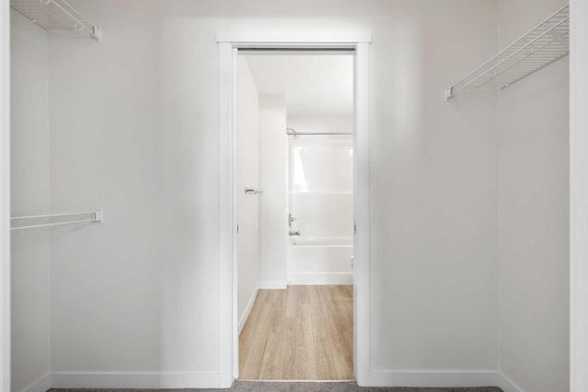 12 - 30 Shawnee Common Sw, Condo with 2 bedrooms, 3 bathrooms and 1 parking in Calgary AB | Image 20