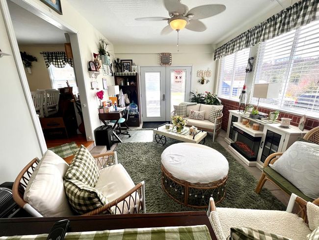 348 Rainbow Cir, House other with 3 bedrooms, 2 bathrooms and null parking in Independence VA | Image 16