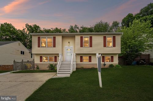 319 Panorama Way, Brooklyn Park, MD, 21225-2960 | Card Image