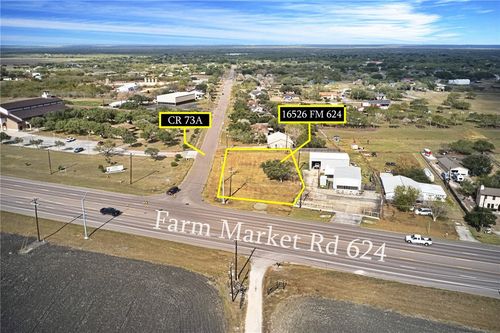 16526 Fm 624, Robstown, TX, 78380-6025 | Card Image