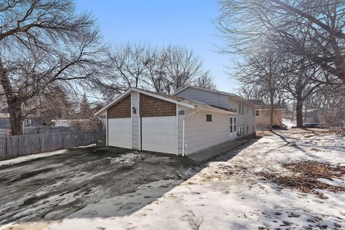 4474 Denbigh Rd, Mound, MN, 55364-1915 | Card Image