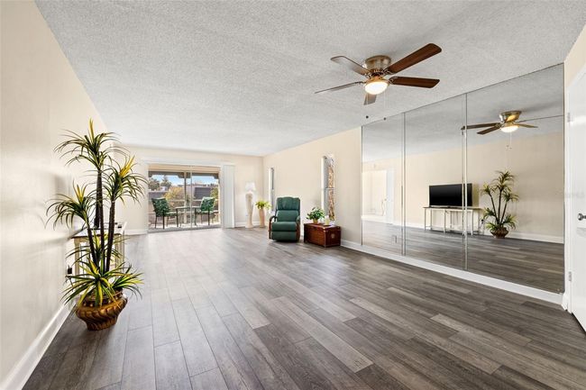 716 Cordova Grn, Condo with 2 bedrooms, 2 bathrooms and null parking in SEMINOLE FL | Image 12