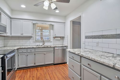 337 Westfield Dr, Nashville, TN, 37221-1409 | Card Image