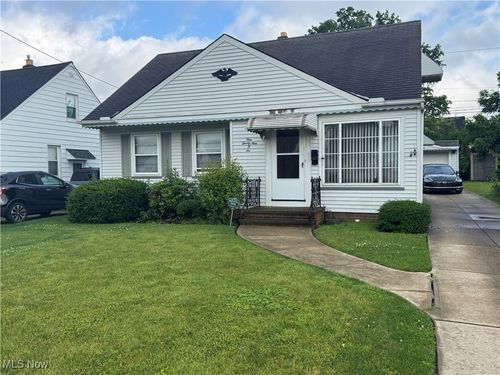 12906 Woodward Blvd, Garfield Heights, OH, 44125-3823 | Card Image