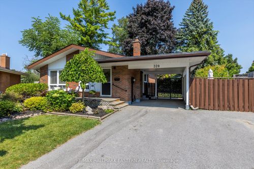320 Lee St, Peterborough, ON, K9H5P4 | Card Image