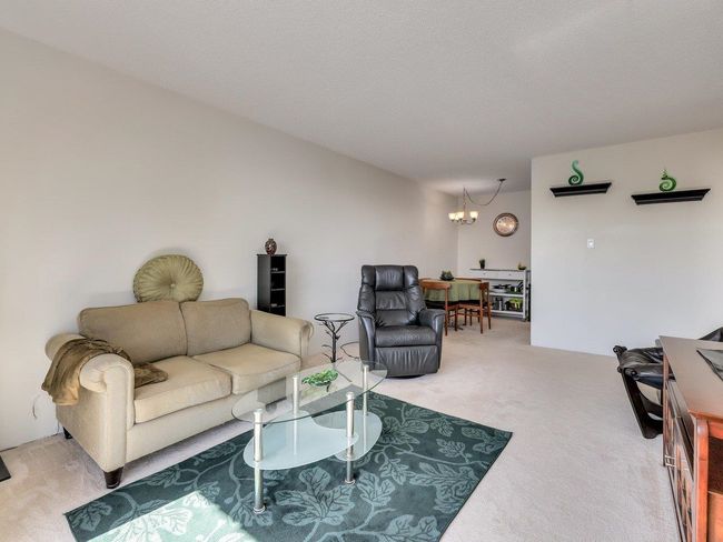 204 - 910 Fifth Avenue, Condo with 2 bedrooms, 1 bathrooms and 1 parking in New Westminster BC | Image 7