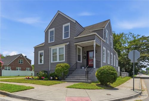 2703 Beachmont Ave, Norfolk, VA, 23504-3705 | Card Image