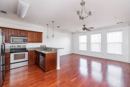 apt-711-2310 Elliott Ave, Nashville, TN, 37204-2137 | Card Image