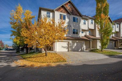 224 Copperfield Lane Se, Home with 2 bedrooms, 2 bathrooms and 2 parking in Calgary AB | Image 2