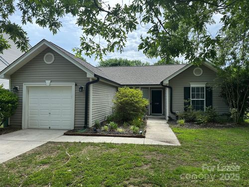 14108 Riding Hill Ave, Charlotte, NC, 28213-3944 | Card Image