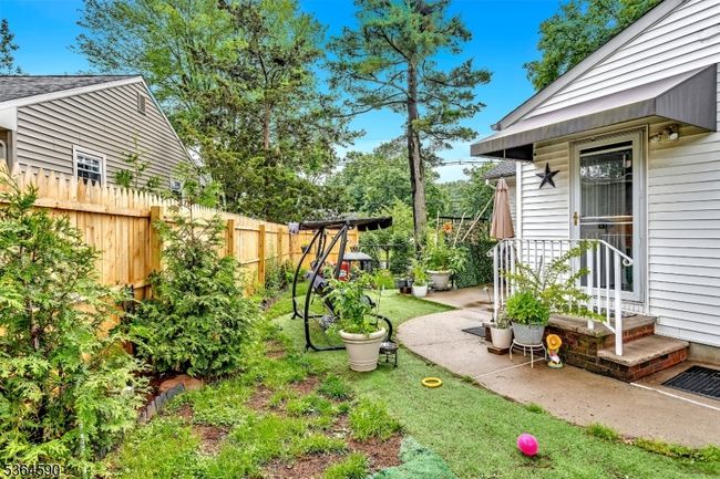 202 Runyon Ave, House other with 3 bedrooms, 2 bathrooms and null parking in Piscataway NJ | Image 9