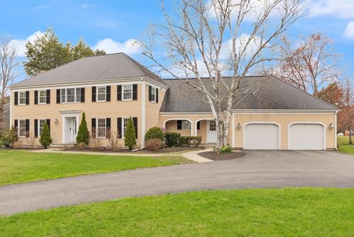 25 Saddle Club Rd, Lexington, MA, 02420-2121 | Card Image