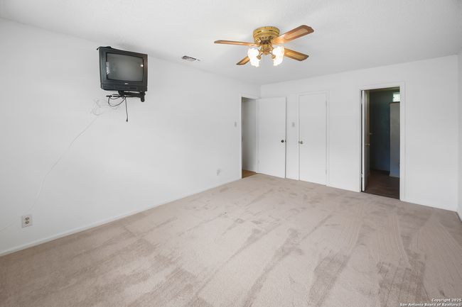 1931 Triple Pines St, House other with 2 bedrooms, 2 bathrooms and null parking in China Grove TX | Image 14