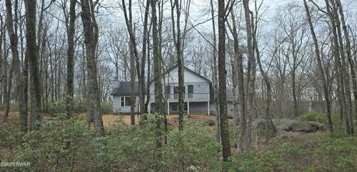 171 Flatbrook Way, Milford, PA, 18337-3912 | Card Image