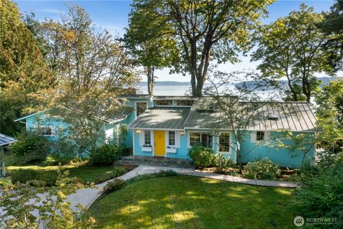 1403 S Head Ave Sw, Lakebay, WA, 98349-8634 | Card Image