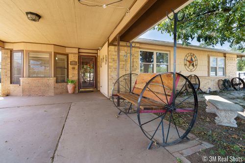 349 W 34th St, San Angelo, TX, 76903-2321 | Card Image