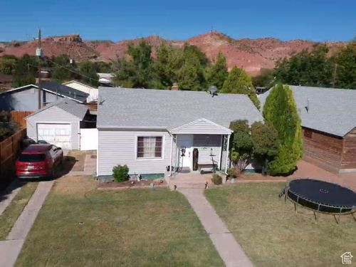 441 N 400 W, Richfield, UT, 84701-2036 | Card Image