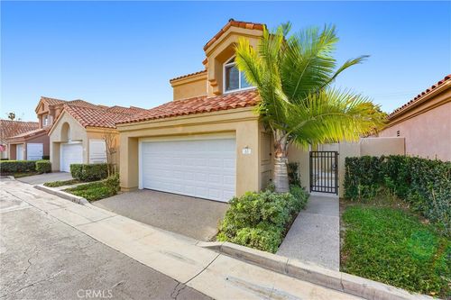 63 Shearwater Pl, Newport Beach, CA, 92660-2926 | Card Image