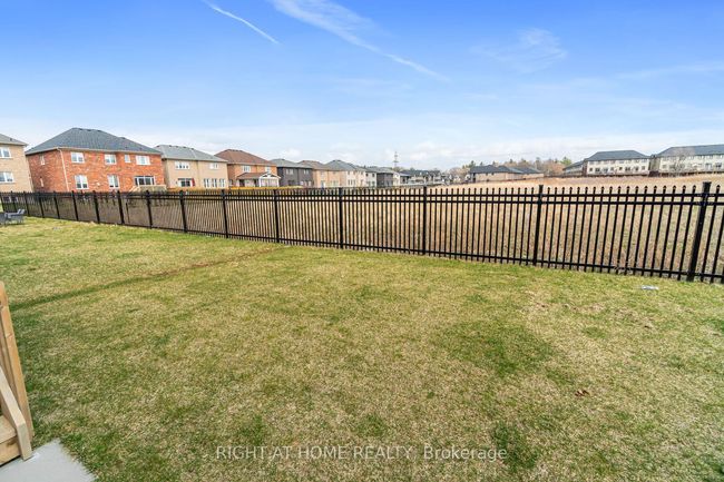 78 Heming Trail, House attached with 4 bedrooms, 3 bathrooms and 2 parking in Ancaster ON | Image 35