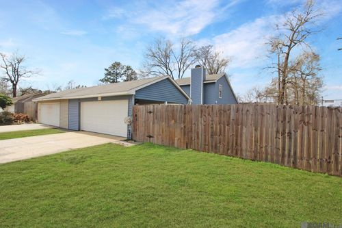 5104 Berryville Ct, Baton Rouge, LA, 70816 | Card Image