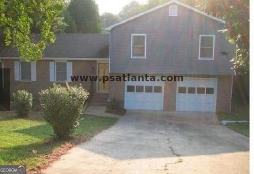 2138 Tiffany Trl, Lithonia, GA, 30058-5321 | Card Image