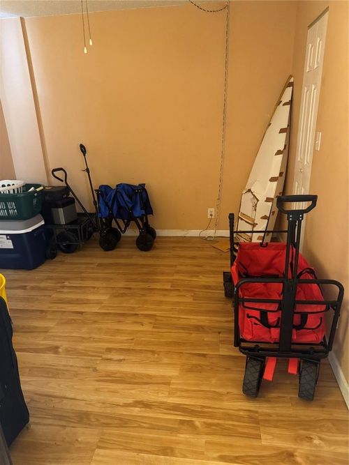 apt-2c-103 Royal Park Dr, Oakland Park, FL, 33309-5867 | Card Image